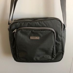 Baggallini purse